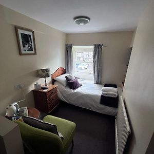 Standard Room with 1 Single Bed